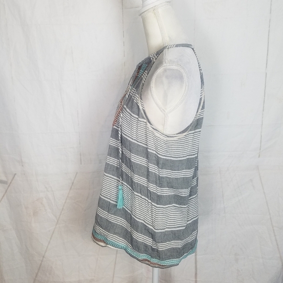 Thml embroidered sleeveless tie tassel front size medium - Picture 4 of 9